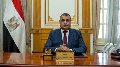 بعد المشاركة في معرض الدفاع العالمي..وزير الإنتاج الحربي يعود إلى القاهرة