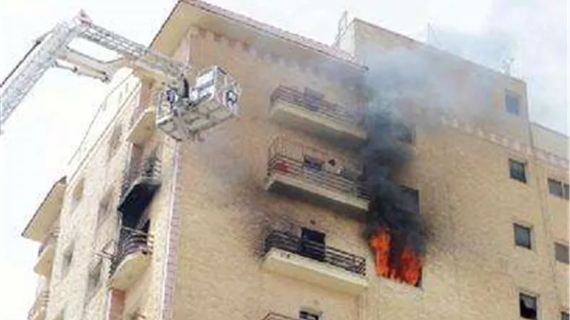 ماس كهربائي يتسبب في مصرع سيدة وأطفالها بحريق شقة حلوان