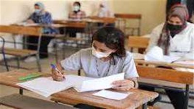 الأوراق المطلوبة لاستمارة التقدم لامتحانات الدبلومات الفنية 2024.. تفاصيل