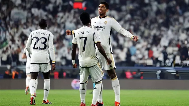 التعادل الإيجابي يحسم نتيجة الشوط الأول بين ريال مدريد ورايو فاليكانو