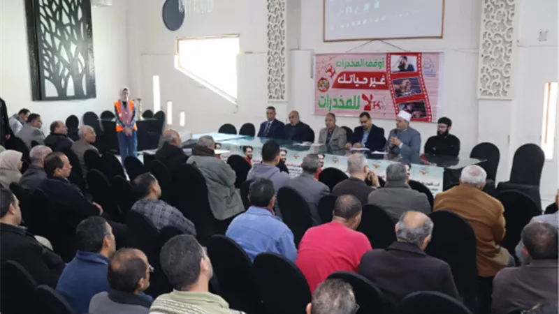 السكة الحديد تنفذ ندوات توعية بخطورة إدمان وتعاطي المخدرات