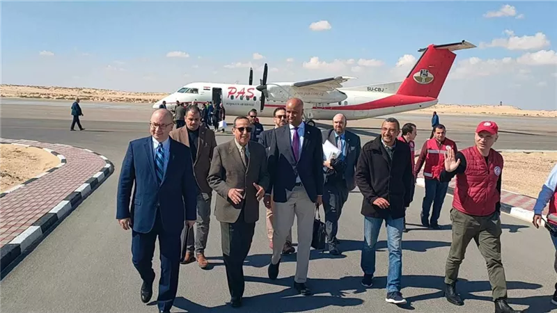 محافظ شمال سيناء يستقبل وزير التنمية الدولية الكندي