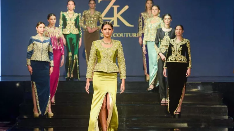 إقامة النسخة العاشرة من انترناشونال فاشون أورد بحضور وفاء عامر والبحيري