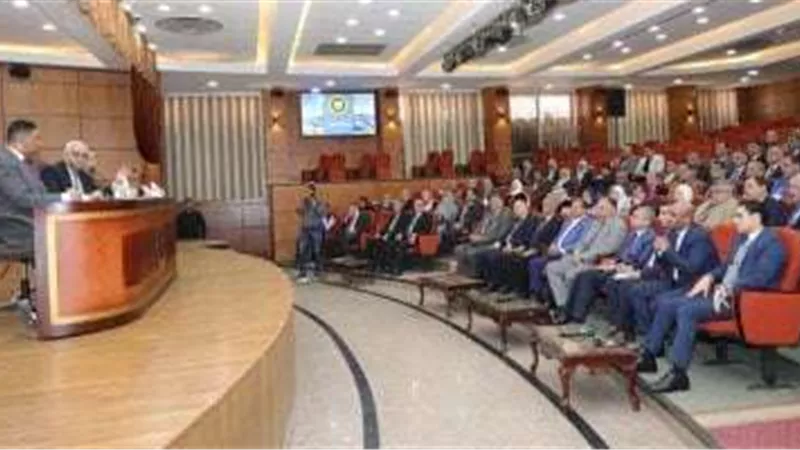 وزير التعليم ومحافظ الدقهلية يتابعان العملية التعليمية