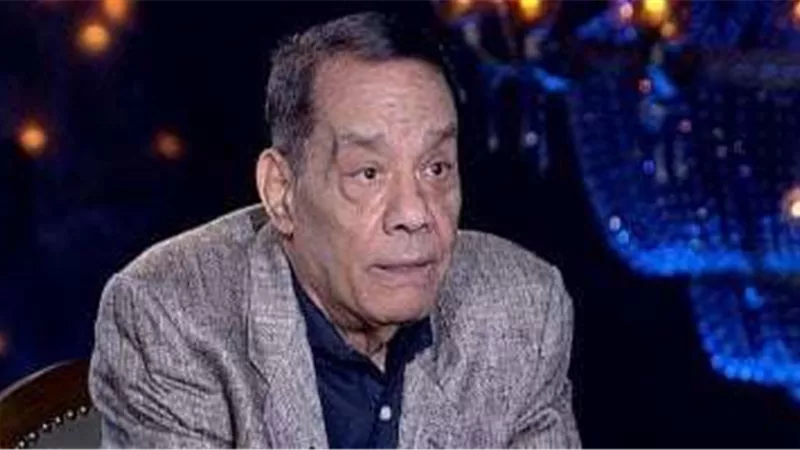 حلمي بكر يعلن عن تعرضه لأزمة صحية مفاجئة أدت إلى دخوله العناية المركزة