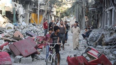 حماس: دخول المساعدات الإنسانية لغزة اليوم عنوان لصمود شعبنا.. والاحتلال يغمسها بالدم