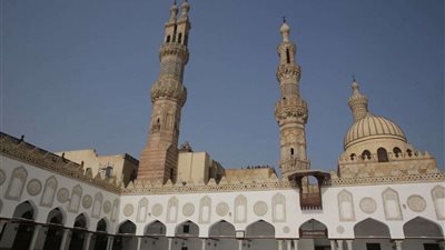 الجامع الأزهر يعلن خطته لشهر رمضان.. صلاة التراويح 20 ركعة والتهجد 8  خلال الأيام العشر الأواخر
