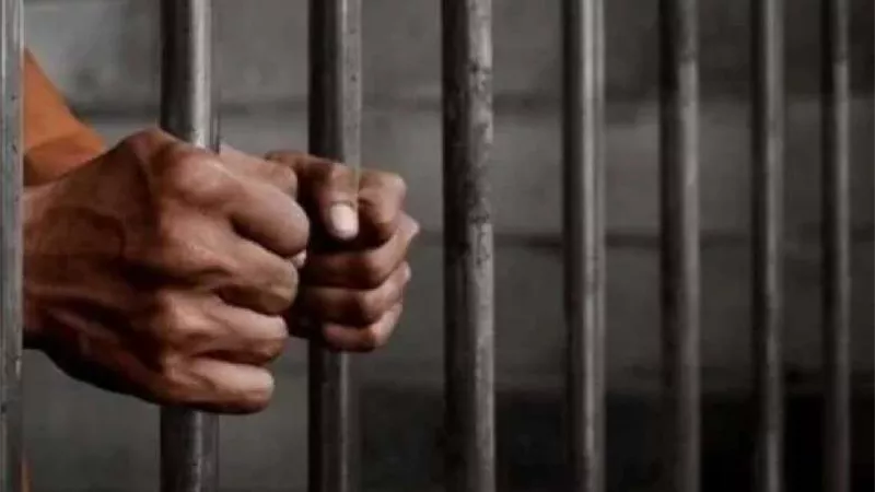 تجديد حبس طالب بتهمة طعن زميله بسلاح أبيض في المنوفية