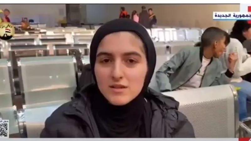 فلسطينيون قادمون من غزة يؤكدون عدم دفع أي رسوم إضافية مقابل عبورهم معبر رفح