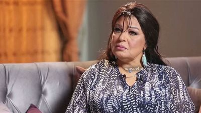 فيفي عبده: عملت 5 مرات حج و37 عمرة (فيديو)
