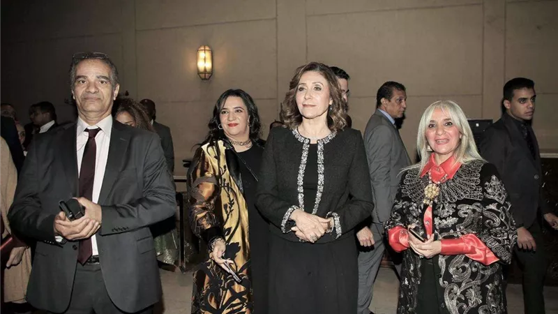وزيرة الثقافة وسفير فرنسا يشهدان عرض «كارمن» بالأوبرا