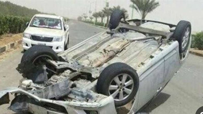 حادث إنقلاب سيارة