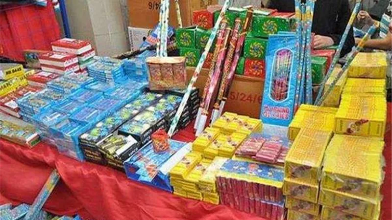 قبل رمضان.. ضبط مليون قطعة ألعاب نارية بحوزة شخص بالقاهرة