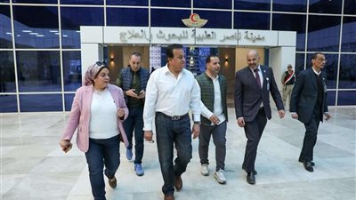 وزير الصحة يوجه بتوفير وحدة إسعاف نهري ضمن مشروع تطوير مستشفى معهد ناصر