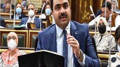 «من جنيه لـ30».. تحرك برلماني بشأن رفع رسوم الكشف بالمستشفيات