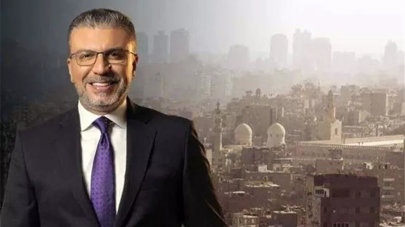«المتحدة» تشكر عمرو الليثي لتفانيه في العمل أثناء تصوير برنامجه