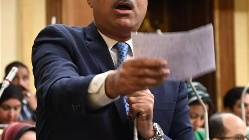 طلب إحاطة للحكومة بسبب قانون التصالح