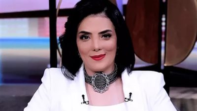 حورية فرغلي: أختي من أبي أذتني واتكلمت عني كلام وحش