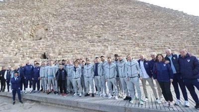 منتخب كرواتيا في زيارة للأهرامات قبل مواجهة مصر في نهائي كأس العاصمة «صور»