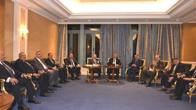 وزير النقل يلتقي رئيس وأعضاء غرفة ملاحة الإسكندرية خلال حفل الإفطار السنوي