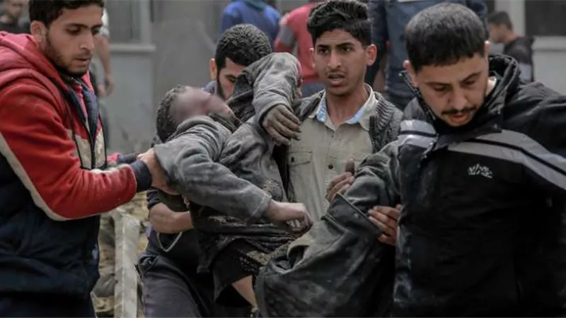 إعلام فلسطيني: الاحتلال يرتكب مجزرة جديدة ويقتل 19 مدنيا ويصيب 23 آخرين