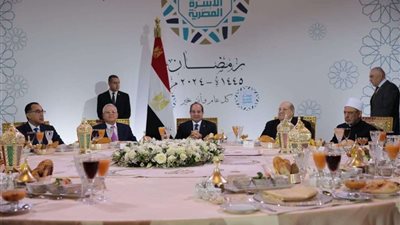 عاجل| السيسي: أمتنا دفع ضريبة الدم وقدمت التضحيات الغالية