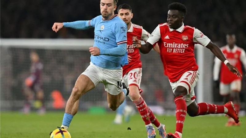 أرسنال ضيفًا ثقيلًا على مانشستر سيتي الليلة بالدوري الإنجليزي