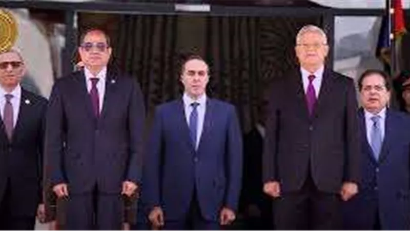 رئيس مجلس النواب يستقبل الرئيس السيسي لأداء اليمين الدستورية لفترة رئاسية جديدة