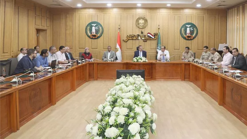 محافظ المنوفية يتابع معدلات إنجاز مشروعات المبادرة الرئاسية 