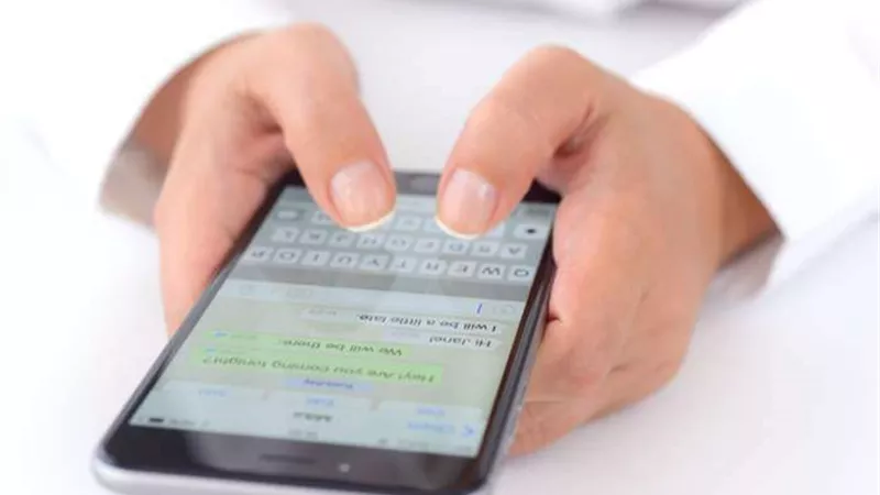 عاجل|عطل فني يضرب واتساب