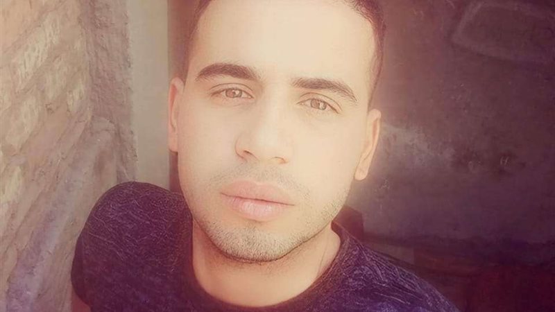 الشاب المتوفي