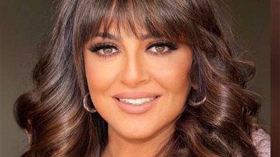 حب لم يكتمل.. هالة صدقي تحكي عن أول قصة في حياتها |فيديو