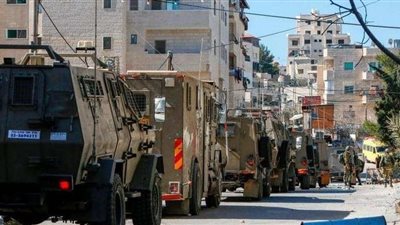 رغم القيود الإسرائيلية.. آلاف الفلسطينيين يصلون التراويح والتهجد بالأقصى