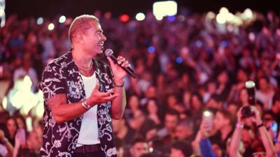 عمرو دياب في حفل ضخم بالجونة وسط حضور جماهيري كبير ..بالصور