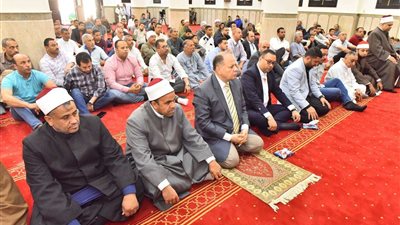 تجهيز 4202 مسجدًا و151 ساحة لاداء صلاة عيد الفطر بأسيوط