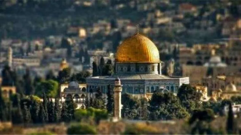 القاهرة الإخبارية: انفجارات تهز مدينة القدس بدون صافرات إنذار