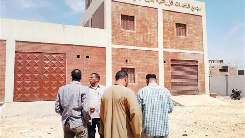 جولة مفاجئة لوكيل زراعة أسيوط لمجمع الخدمات الزراعية ببني عدي
