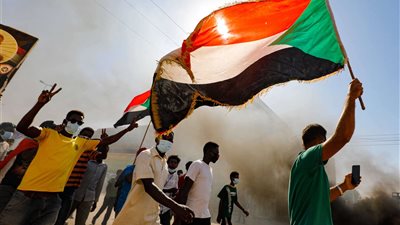 دبلوماسيون: تأسيس إدارة جديدة بالسودان يزيد مخاوف الانقسامات