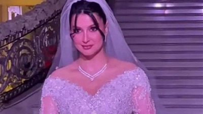 زفاف مفاجئ للفنانة ريم العلي.. العريس «مجهول» (صور)
