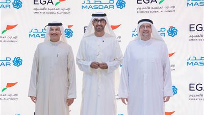 رئيس «COP28» يشهد توقيع اتفاقية تعاون للحد من الانبعاثات في قطاع الألمنيوم