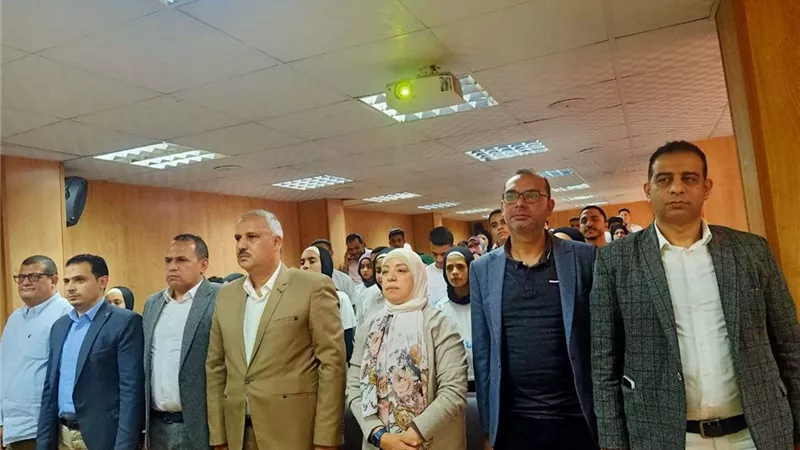 وكيل رياضة القليوبية ومدير برلمان الطلائع يشهدان تقييم مبادرات برنامج ”نتشارك“