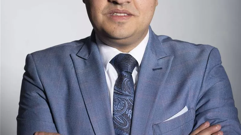 خاص| خبير: الدفعة الثانية من أموال رأس الحكمة ستهبط بسعر الدولار وتقضي على السوق الموازي
