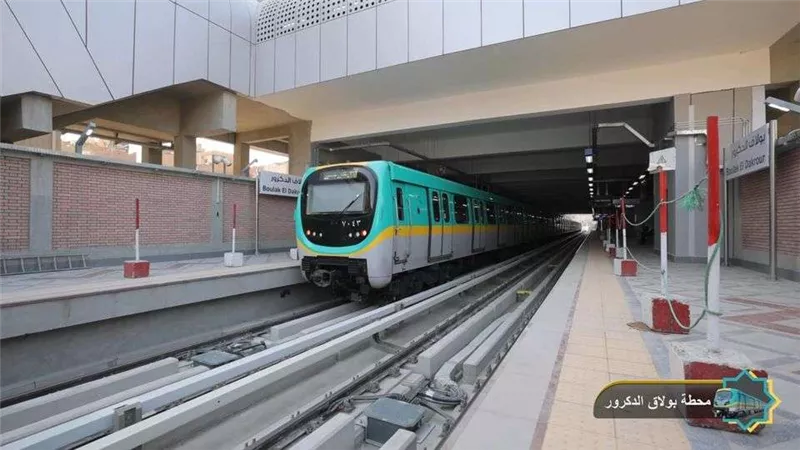 بداية من الجمعة.. تطبيق التوقيت الصيفي على الخط الثالث للمترو