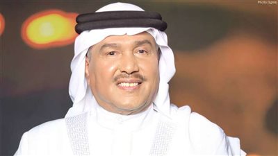 أزمة صحية مفاجئة تتسبب في تأجيل حفلات محمد عبده كافة