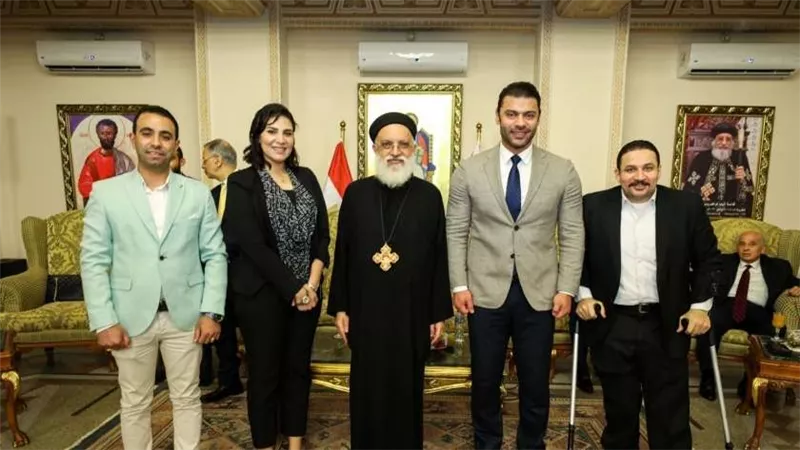 بحضور نائب رئيس الحزب.. وفد 