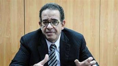 النائب طارق عبد العزيز يطالب بجلسة لمجلس الأمن لوقف الهجمات 