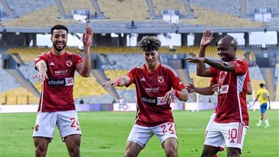 «حفلة أهداف».. الأهلي يضرب شباك الاتحاد بثلاثية نظيفة في الشوط الأول