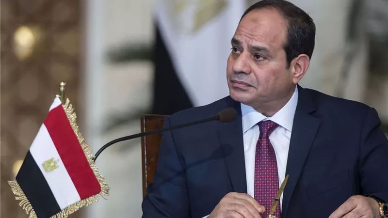 الرئيس السيسي يقدم التعازي للفريق أول ركن عبد الفتاح البرهان في وفاة نجله