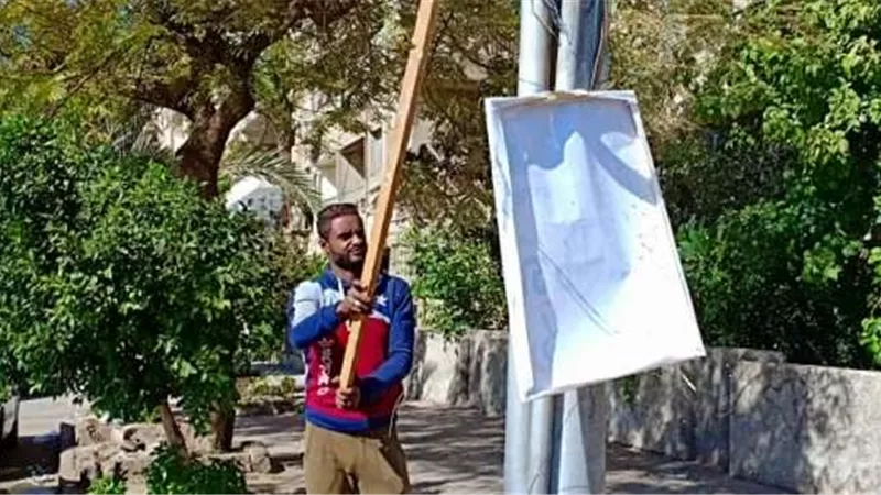 «الإسكان» تكثف حملات عن إزالة الإعلانات المخالفة في المدن الجديدة