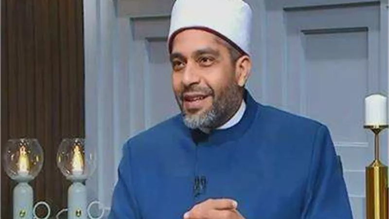 هل يجوز للمرأة وضع المكياج عند خروجها من المنزل؟.. أمين الفتوى يوضح